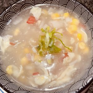 Potage au crabe et maïs